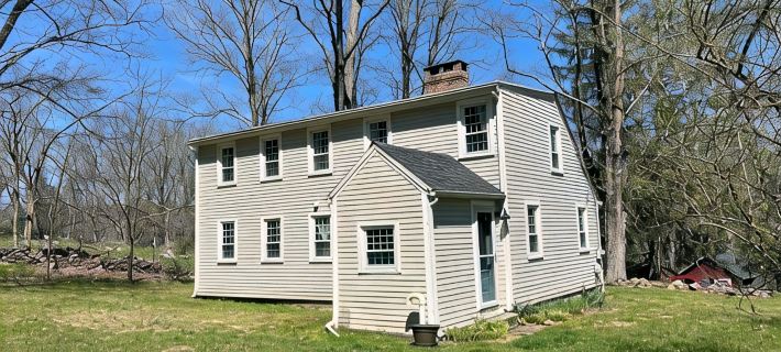 Charming, private 2-bedroom cottage on classic New England farm in Washington CT Hotels in Litchfield County