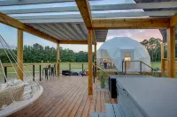 Luxury Glamping Dome “Sol” in countryside with hot/tub near Hot Springs - Chalets