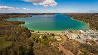Private Cozy Cottage in Charming Walloon Lake Village - Sleeps 13! - Wifi