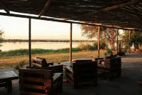 大五託羅旅館 - 小屋