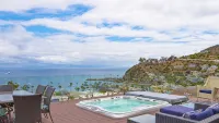 Eagle’s Nest | Voted Best Panoramic View in Avalon - 발코니
