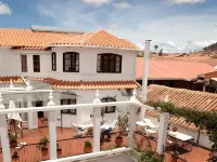 El Hotel de Su Merced - 3-Star