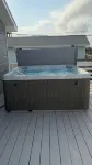 Cozy Beach House with Newly Renovated Kitchen-Just a 1 Minute Walk to the Beach - Parvekkeita