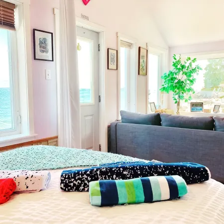 Beachfront Cottage on Beautiful St Margarets Bay - Ingramport, Nova Scotia