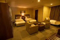 Hotel Halwachy - parking