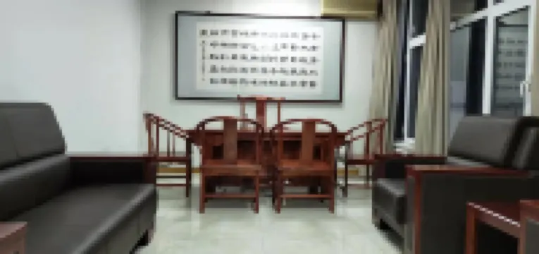 GreenTree Zhixuan Hotel (Dezhou Bus Train Station Black Horse Antiques Debai Plaza)