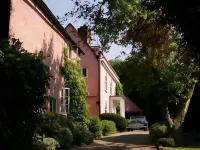 The Cottage Guest House Hotel a Birchanger