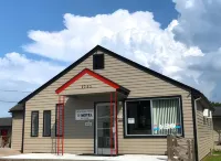 Whistling Pines Motel- Daily and Extended Stay