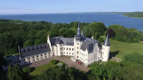 Schlosshotel Ralswiek Hotels in Juliusruh