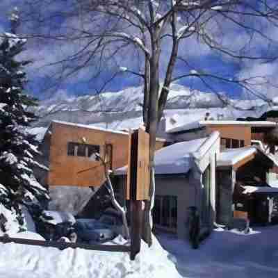 Chalet-Hôtel Alpage & Spa Hotel Exterior