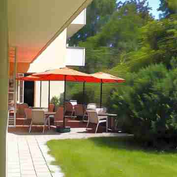 Hotel Biederstein am Englischen Garten Hotel Exterior