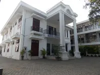 Hotel Griya Lestari Pati Hotel dekat Waduk Gembong