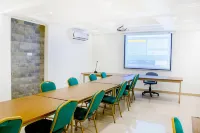 Sleep Inn Hotel - Kariakoo Các khách sạn ở Dar Es Salaam