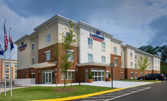 Candlewood Suites Alexandria