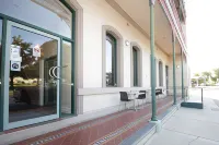 Mitchell River Tavern Hotels in Paynesville