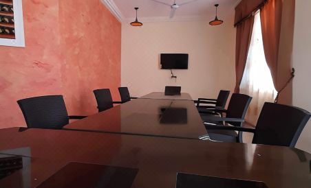 RiverBreeze Hotel - Housity
