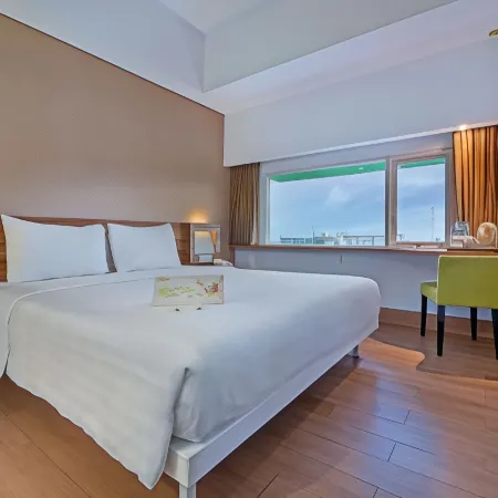 Whiz Prime Hotel Basuki Rahmat Malang