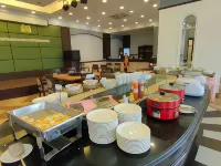 Mayflower Grande Hotel Phitsanulok Hotels near Wat Chulamani