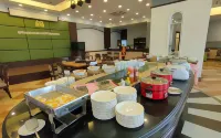 Mayflower Grande Hotel Phitsanulok - Airport Shuttle
