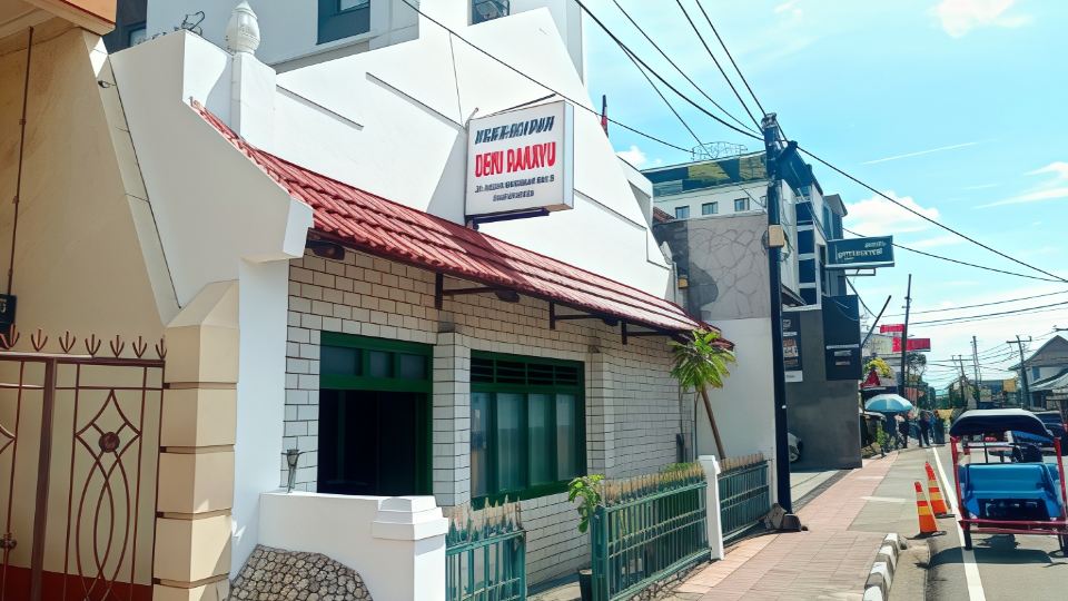 Penginapan Dewi Rahayu