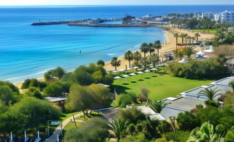 Grecian Bay