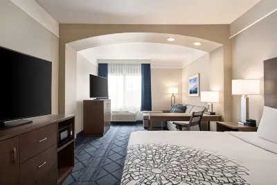 La Quinta Inn & Suites by Wyndham Rapid City ボックス・エルダーのホテル