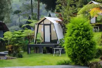 D Paseban Glamping Hotel dekat Curug Cibulao