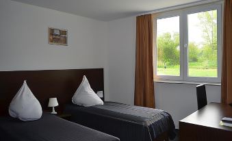 Zwei Raben Pension