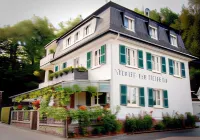 Pension "Haus am Walde" Brodenbach, Mosel Hotels in Wierschem