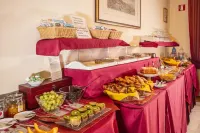 Hotel Alessandro Della Spina - Breakfast