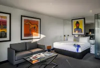 The Cullen Melbourne - Art Series Hotels in der Nähe von Lillie Espresso and Eatery