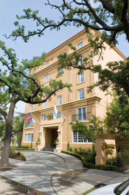 Hampton Inn New Orleans-St. Charles Ave./Garden District Hotel a Harvey