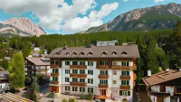 Hotel Serena Cortina