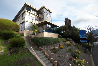 Blue Hills Motel Hotels in 