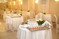 Palace Hotel Vieste - Airport Shuttle