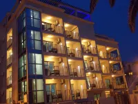 Apartments and Rooms Grand Palazzo Hotels near Blue Palace