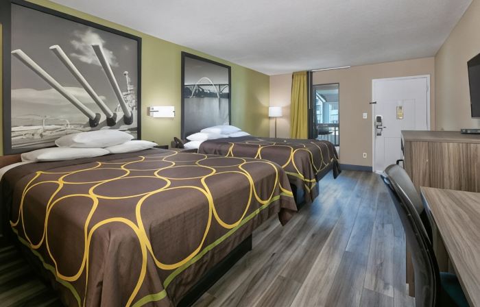 Super 8 by Wyndham Mobile/Tillmans Corner