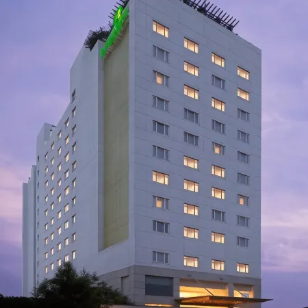Lemon Tree Premier, Ulsoor Lake, Bengaluru Отели рядом с достопримечательностью «Парк Каббон»