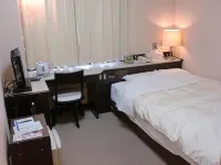 Tsuyama Central Hotel Townhouse - Wifi
