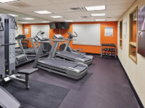 คันทรีอินน์แอนด์สวีทส์ บายเรดิสัน เท็กซาร์แคนา TX โรงแรมในเท็กซาร์คานา