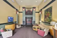 Seattle Belltown Penthouse- Parking, Gym, Pool, Spa / 99Walk Score