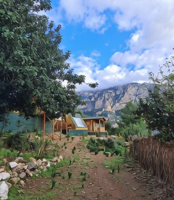 Hotel Goat Bungalow and Camping, Exterior, Garden