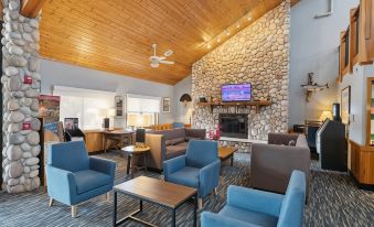 AmericInn by Wyndham Wisconsin Dells