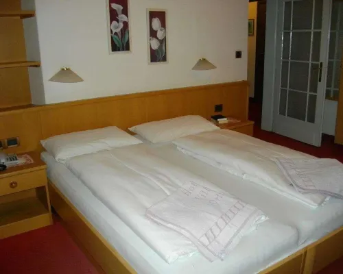 Hotel Villa Emilia Kamar Photos