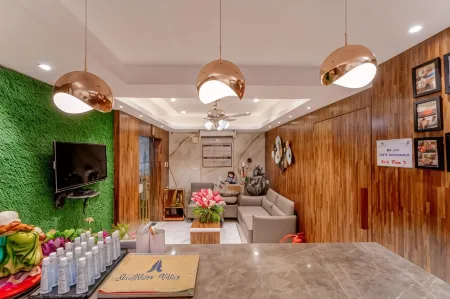 Hotel Sadbhav Villa Отели рядом с достопримечательностью «Kargil Chowk memory»