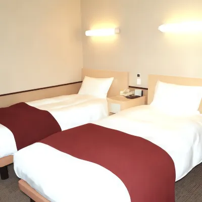 Global Hotel Hotels near Ōmura-kō