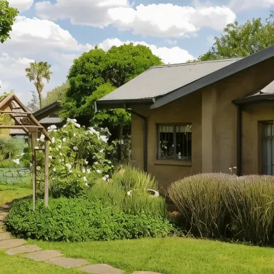Dias Guest House Hotels near SA Armour museum