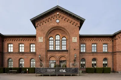Stationen Hotels in Істад