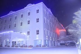 Royal Gardens Hotel