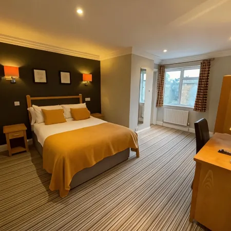 Shandon Hotel